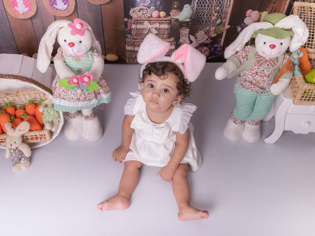 Ensaio de Bebês e Crianças de Ensaio de Páscoa da Eloise - 10 meses