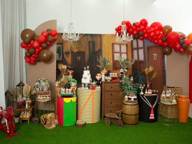 Aniversário  Infantil  de Turma do chavez -  Isabela & Luiz Otávio