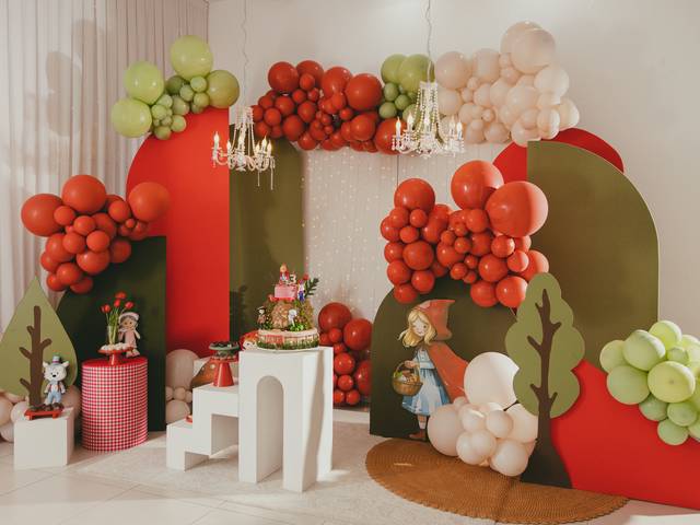 Aniversário  Infantil  de Chapeuzinho Vermelho 