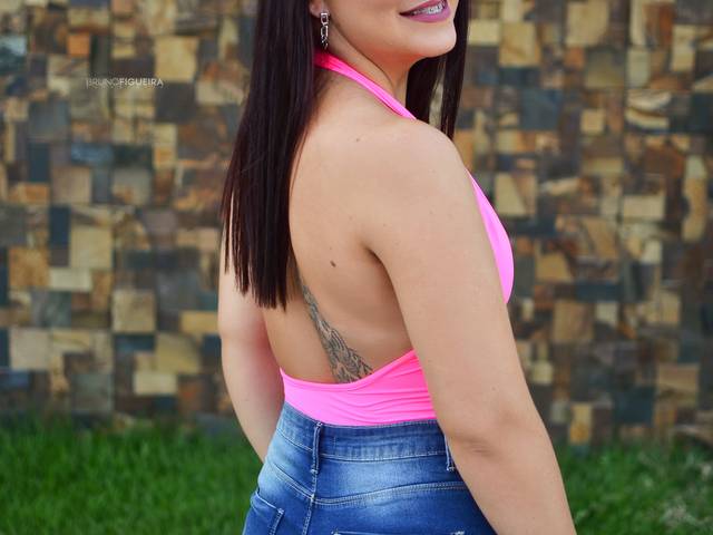 Ensaios Externos de Caren Kanne 