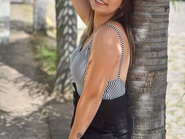 Ensaios Externos de Maria Hilda Assis da Silva 