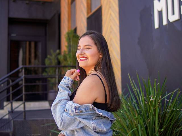 Ensaios Externos de Camila dos Reis