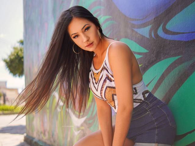 Ensaios Externos de Juliana Barp