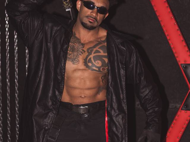 Ensaio Sensual de Blade