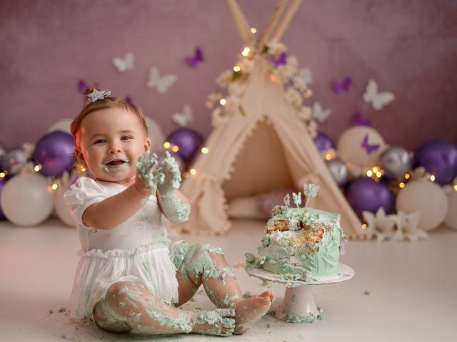 Smash the Cake de Lívia