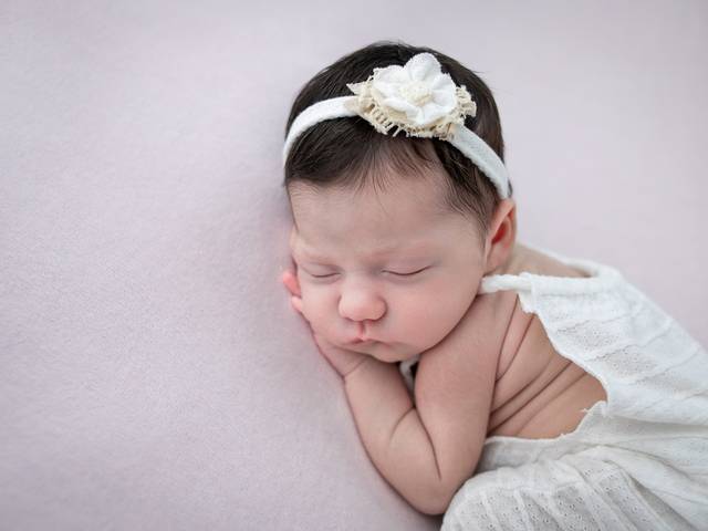 NEWBORN de MANUZINHA