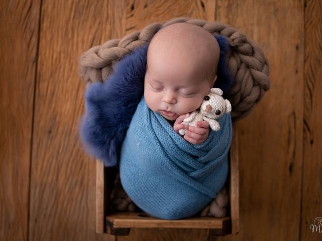 NEWBORN de MATHEUS E JOÃO PEDRO