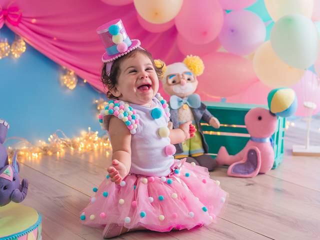 Estúdio de Smash the Cake da Ana Clara