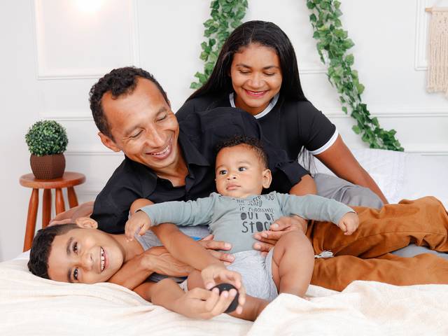 Ensaio  de Ensaio dia das mães ( Raimunda e família) 