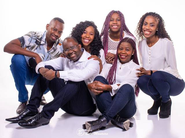 Infantil e Família de Família Zambissa