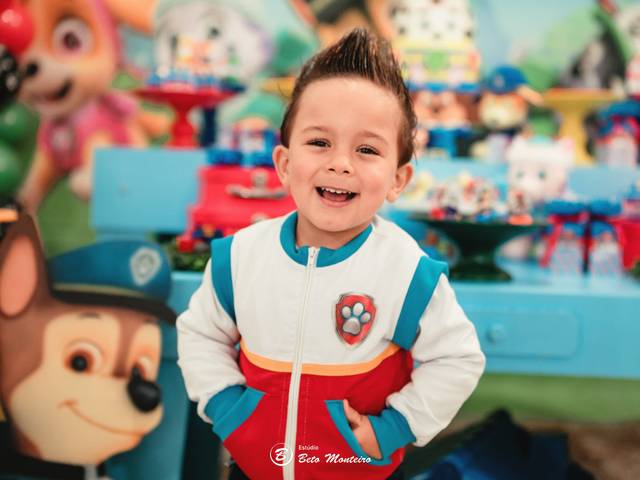 Infantil e Família de Noah 3 anos