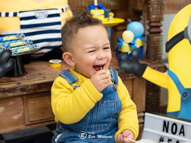 Infantil e Família de Noah 2 Anos