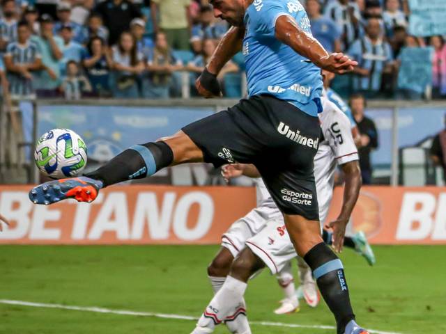 FUTEBOL de GRÊMIO (RS) X FERROVIÁRIO (CE)