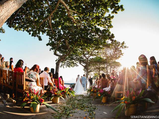 CASAMENTOS de CASAMENTO PUBLICADO NO BLOG LÁPIS DE NOIVA | CASAMENTO JULIANA E RENATO | ZÉFIRO | FORTALEZA DE SANTA CRUZ | NITERÓI | RJ