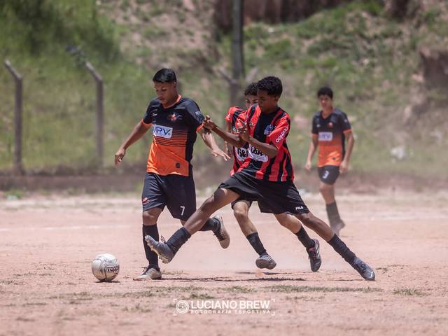 Esportes de PETROPÓLIS X SÃO LUIZ - SEMIFINAL CAMPEONATO INFANTIL DE BETIM 2023