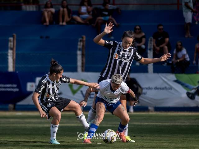 Esportes de BETIM FUTEBOL X ATLÉTICO - MINEIRO FEMININO