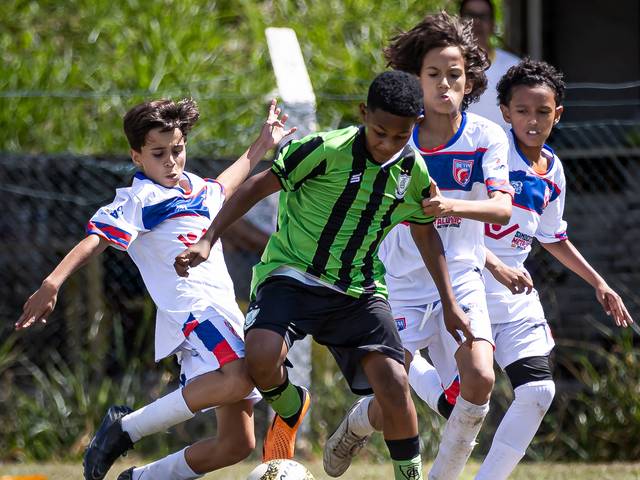 Esportes de BETIM FUTEBOL X AMÉRICA - IMEF SUB-10