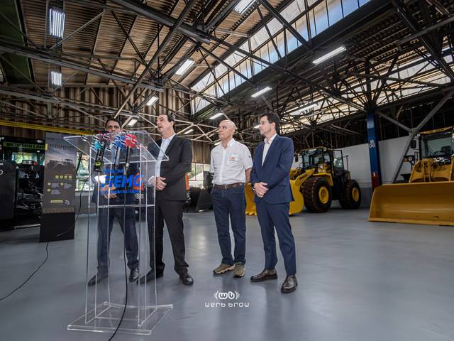 Fotojornalismo de SENAI BETIM CENTRO DE TREINAMENTO E DESENVOLVIMENTO MAURÍCIO ROSCOE