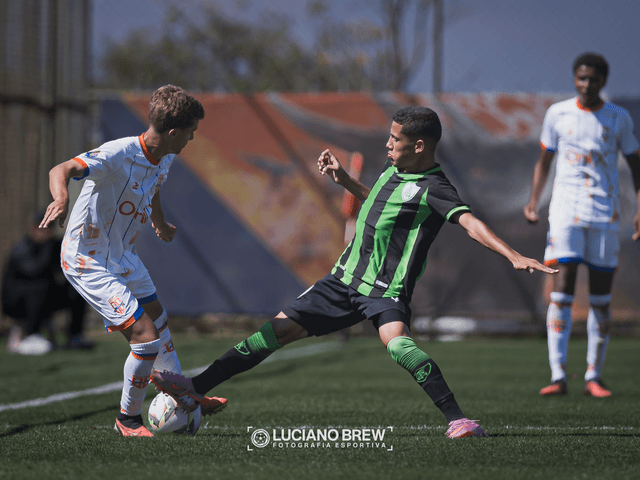 Esportes de COIMBRA X AMÉRICA - MINEIRO SUB-15 e SUB-17