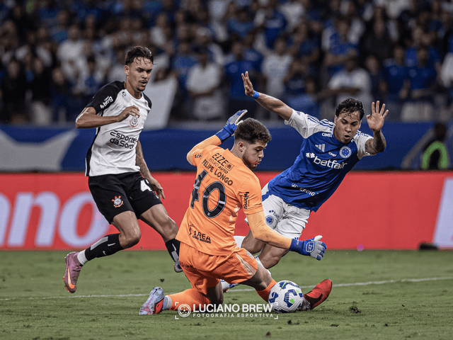 Esportes de CRUZEIRO X CORINTHIANS - CAMPEONATO BRASILEIRO SÉRIE A