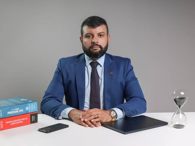 Corporativo de Elvis Barbosa • Advogado