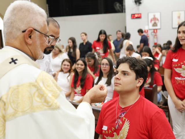 Família de Marcelo • Cerimônia de Crisma