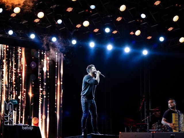 Festival de ESTAÇÃO VERÃO 2024 - MANU BAHTIDÃO - WESLEY SAFADÃO