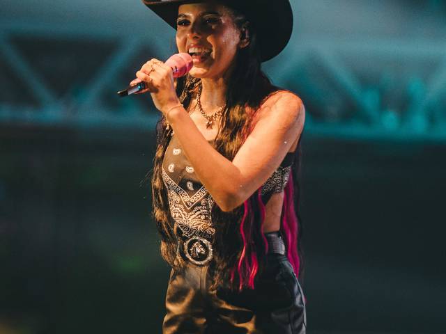 Festival de ESTAÇÃO VERÃO 2025 - ANA CASTELA - ZÉ NETO E CRISTIANO