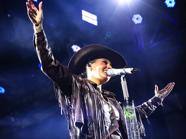 Festival de SUZANO MUSIC FESTIVAL - ANA CASTELA