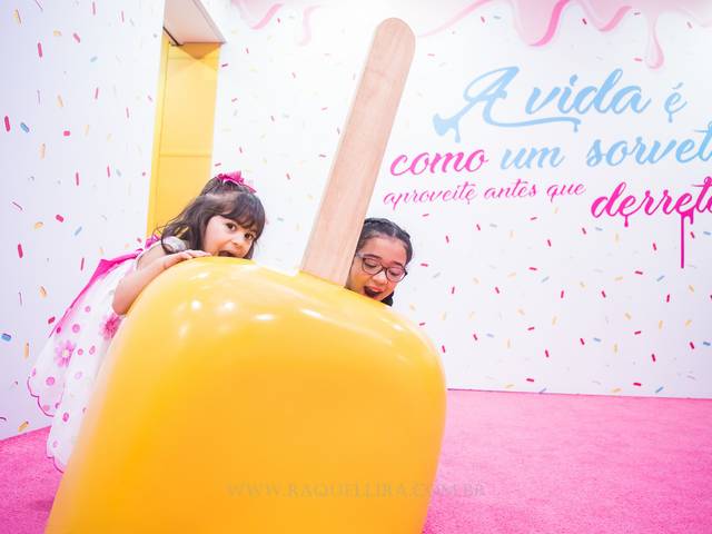 Crianças de A Amizade Mais Doce