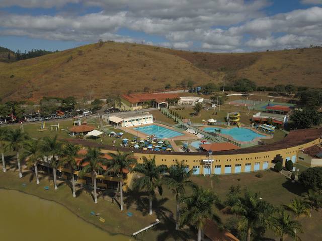 Imagens Aéreas com Drone de Fotografia Aérea com Drone