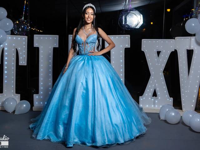 Quinces de Fiesta de 15 Tiziana en Aleph, Cordoba