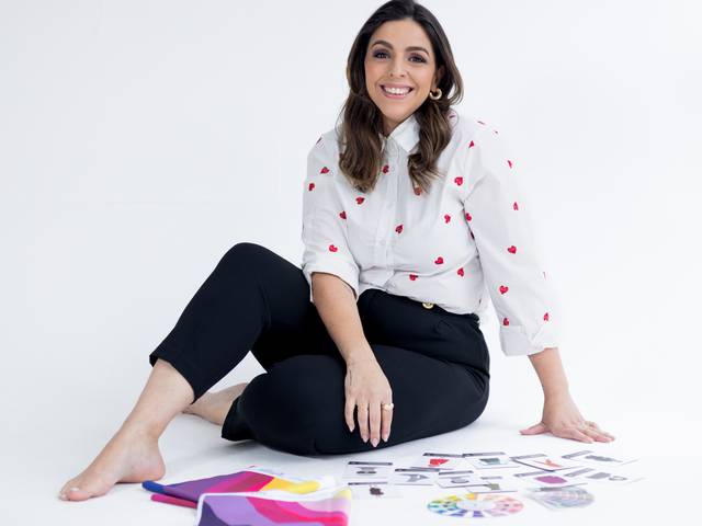 Corporativo de Carla Tosta