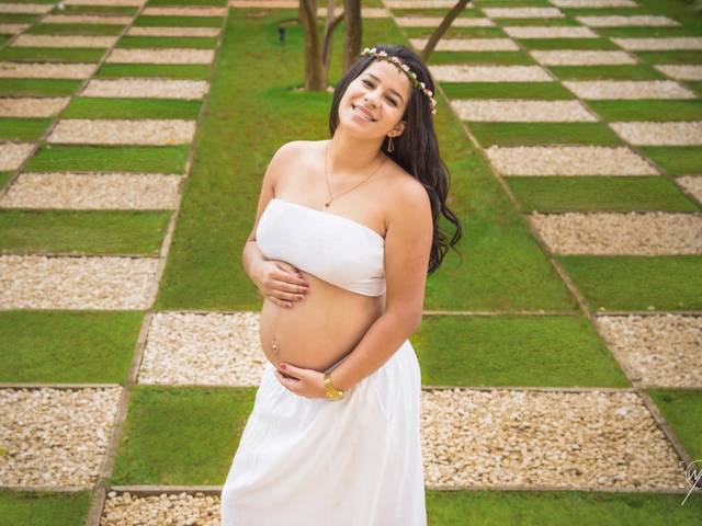 Ensaio de Gestante de Alice