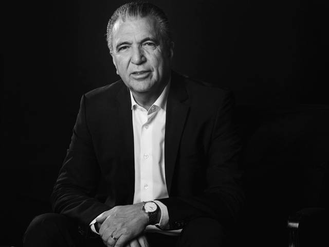 LE PORTRAIT de Valdenir Gonçalves - Presidente da Nipponflex