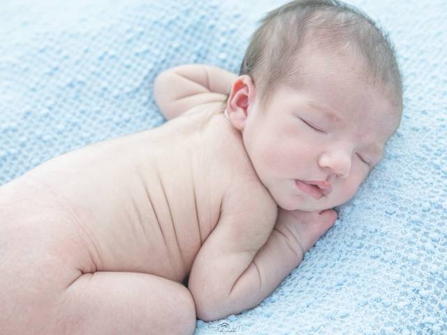 Newborn  de Ensaio Newbornn em studio - Joaquim 