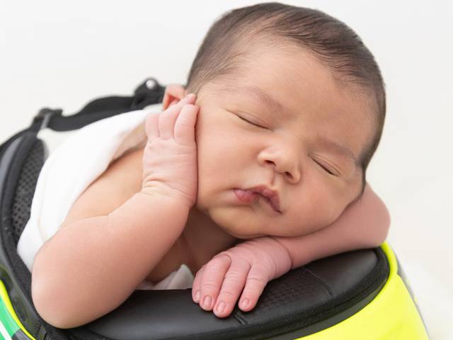 Newborn  de Ensaio newborn em Studio - Do Luan 