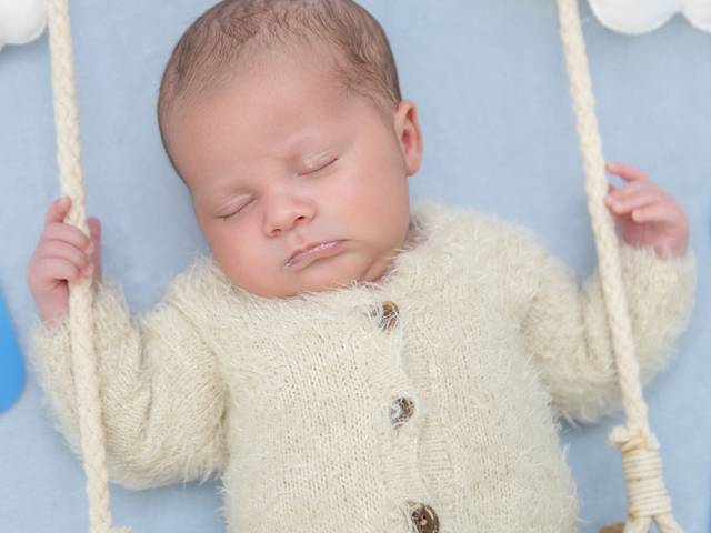 Newborn  de Ensaio newborn em Studio - Camboriú SC  