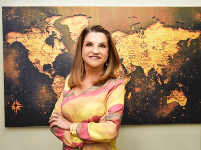 Perfil Pessoal de Marta Rossi - Coorporativo 