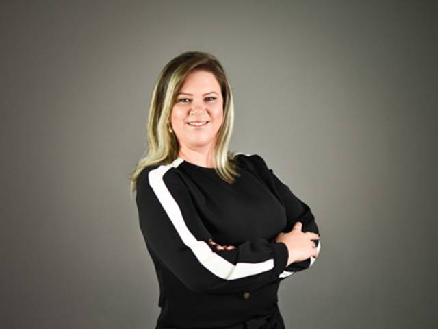 Perfil Pessoal de Sabrina - Coorporativo 