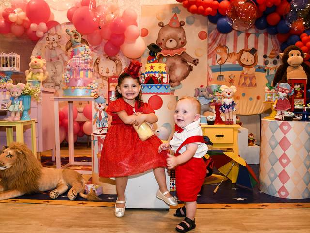 Aniversário Infantil de Circo do Miguel e da Maria - Festa de 1 e 3 aninhos