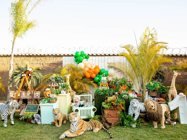 Aniversário infantil de Aniversário Infantil 1 ano do José Miguel. Tema Safari.