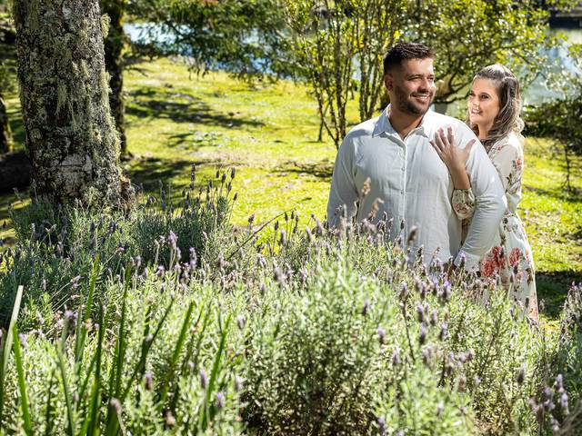 Pré Wedding de Sessão Pré-Wedding de Maria Helena e Jhouser no Rancho Nativo, Curitibanos: Um Preâmbulo Encantador para o Grande Dia