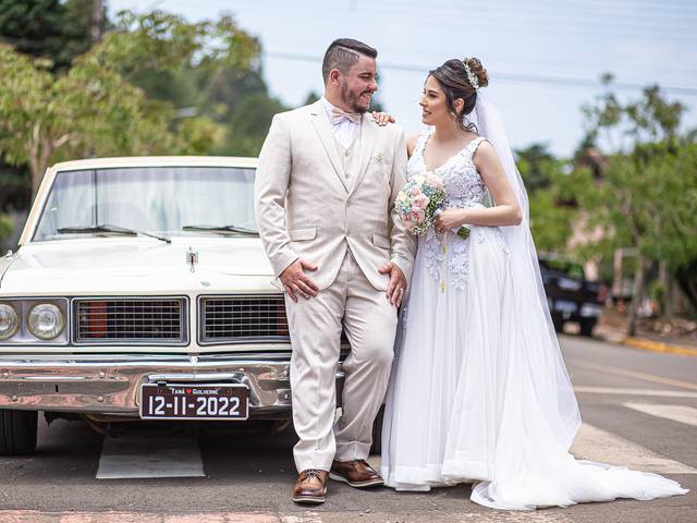 Casamentos de Fotografia de Casamento Inesquecível de Guilherme e Tainá em Abdon Batista: Música, Amor e Aventuras de Moto