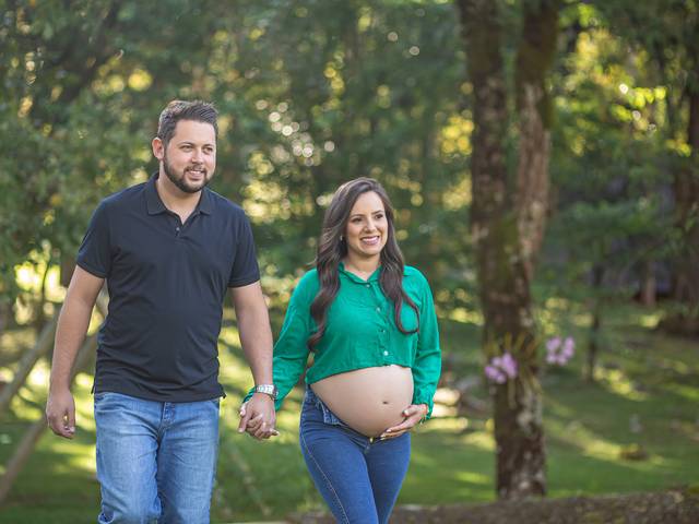 Gestantes de Elaine e Antonio Esperando Guilherme