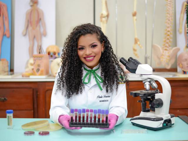 Ensaio de Estúdio de Biomedicina - Iespes