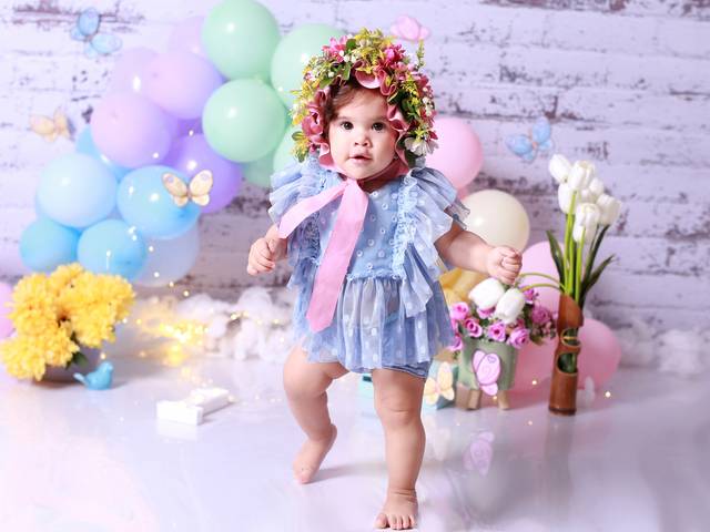 Smash The Cake de SMASH THE CAKE (ENSAIO DO BOLO) DA LIVIA.