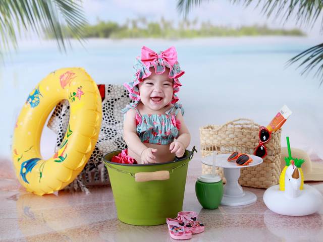 Acompanhamento de bebês de Ensaio acompanhamento de bebês -Temas para Acompanhamento  de meninas.