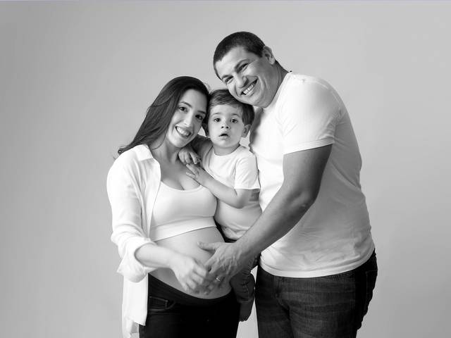 Gestantes de Ensaio de gestante em São Paulo. Estúdio fotográfico especializado em Gestantes.