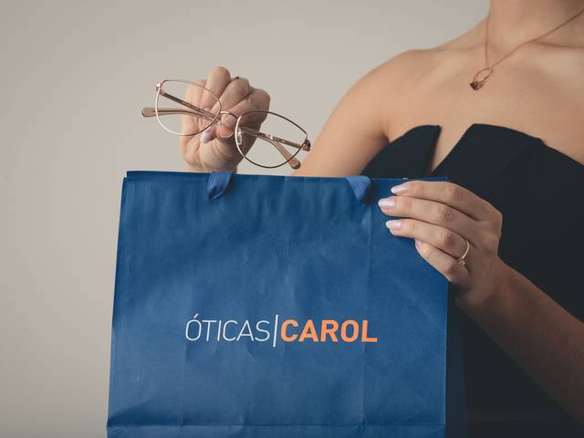 Corporativo de Óticas Carol 